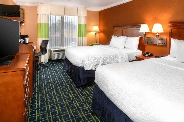 SureStay Hotel by Best Western Ontario Airport image 5