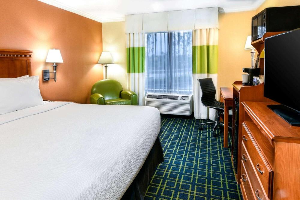 Room image 2